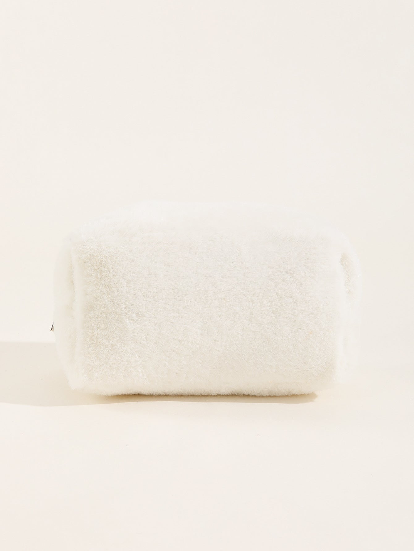 Wholesale Plush Soft and Waxy Solid Color Storage Toiletry Bag